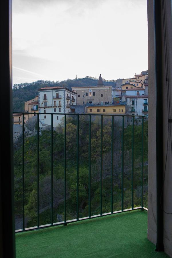 Helvetia Bed & Breakfast Castelmezzano Exterior photo
